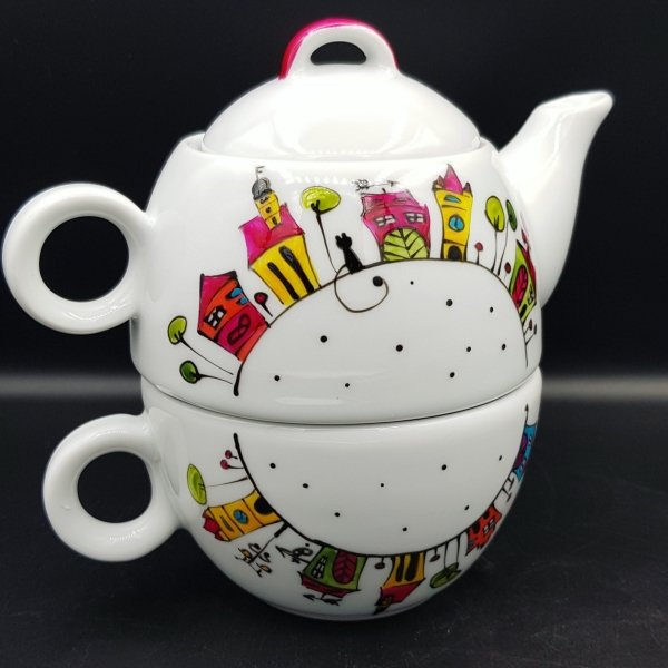 Tea for One in Sibiu, set de ceai pictat manual
