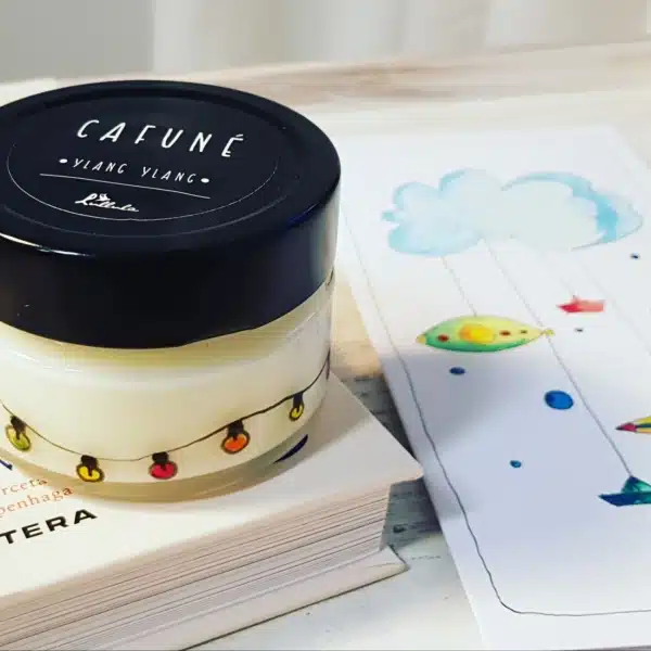 Cafuné – lumânare mică parfumată cu ylang ylang și portocale