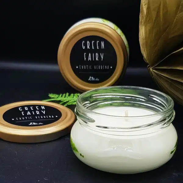 The Green Fairy – lumânare parfumată cu verbină exotică